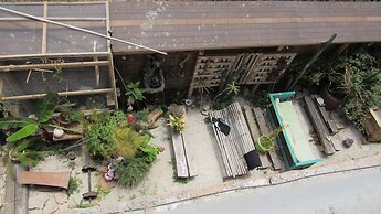 Hostal Valle Mistral - Hostel