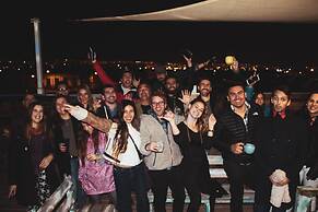 Hostal Valle Mistral - Hostel