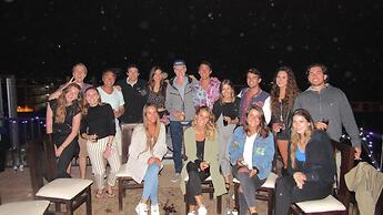 Hostal Valle Mistral - Hostel