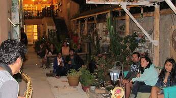 Hostal Valle Mistral - Hostel