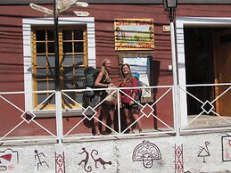 Hostal Valle Mistral - Hostel