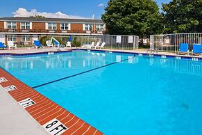 Clarion Inn Falls Church - Arlington