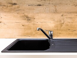 SKY9 Apartments City Center