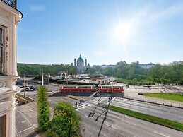 SKY9 Apartments City Center