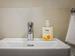 SKY9 Apartments City Center