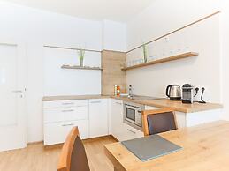 SKY9 Apartments City Center