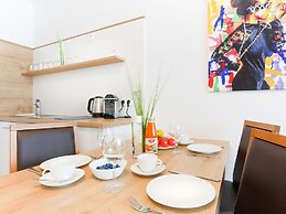 SKY9 Apartments City Center