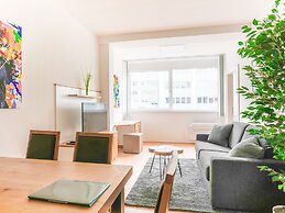 SKY9 Apartments City Center