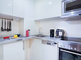 SKY9 Apartments City Center