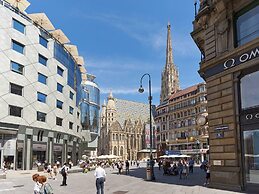 SKY9 Apartments City Center