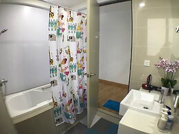 KL Gateway Luxury Apartment