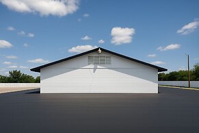 Capital O American Inn Colorado City I-20