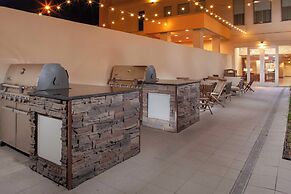 Fairfield Inn & Suites by Marriott Dallas Downtown