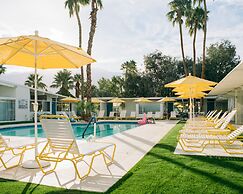 The Monkey Tree by AvantStay – Mid-Century Modern Oasis with Pool