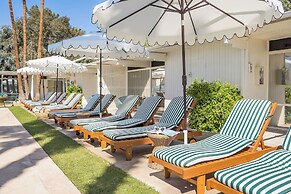 The Monkey Tree by AvantStay – Mid-Century Modern Oasis with Pool