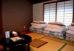 Kyoto Shirakawa Kiraku Inn - Hostel