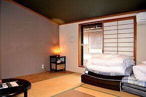 Kyoto Shirakawa Kiraku Inn - Hostel