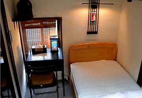 Kyoto Shirakawa Kiraku Inn - Hostel