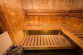 Vibrant Viaduct Harbour