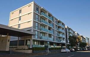 Vibrant Viaduct Harbour