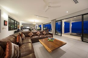 Beach View Villa
