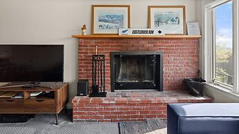41 Summit Condo Near Mountain Shuttle by RedAwning