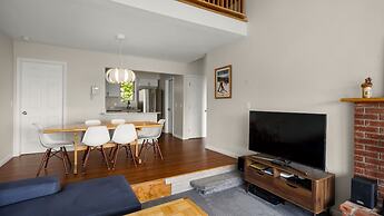 41 Summit Condo Near Mountain Shuttle by RedAwning