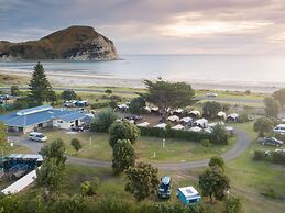 Mahia Beach Motel and Holiday Park