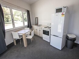 Mahia Beach Motel and Holiday Park