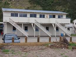 Mahia Beach Motel and Holiday Park