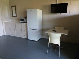 Mahia Beach Motel and Holiday Park