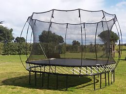 Mahia Beach Motel and Holiday Park