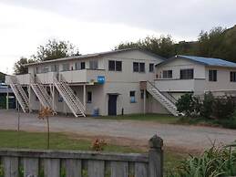 Mahia Beach Motel and Holiday Park