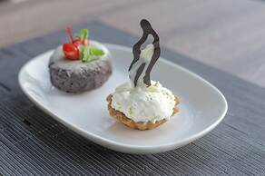 Montana Premier Senggigi