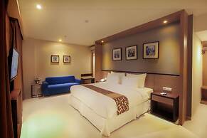 Montana Premier Senggigi