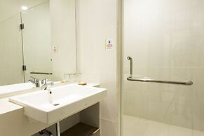 Montana Premier Senggigi