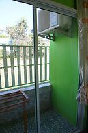 Thong Hug House Resort