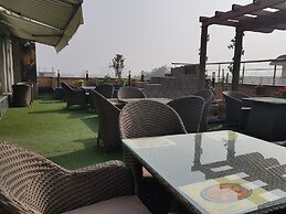 Hotel Platinum Palace