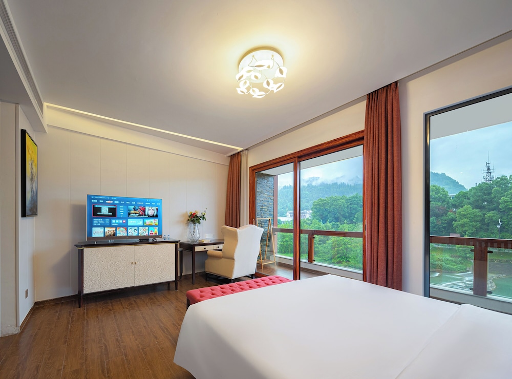 Leading Men Hotel