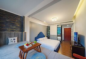 Leading Men Hotel