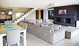 Gumbet Luxury Villa - 3 Bedrooms