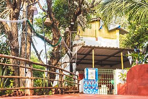 Roadhouse Hostel Arambol Goa