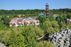 Atlant Holiday Village