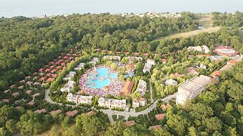 Atlant Holiday Village