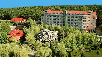 Atlant Holiday Village