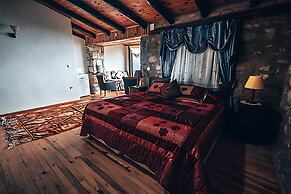 Yediburunlar Lighthouse Boutique Hotel & Restaurant