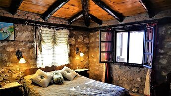 Yediburunlar Lighthouse Boutique Hotel & Restaurant