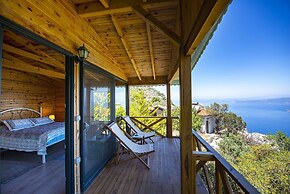 Yediburunlar Lighthouse Boutique Hotel & Restaurant