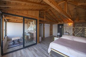 Yediburunlar Lighthouse Boutique Hotel & Restaurant