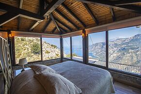 Yediburunlar Lighthouse Boutique Hotel & Restaurant